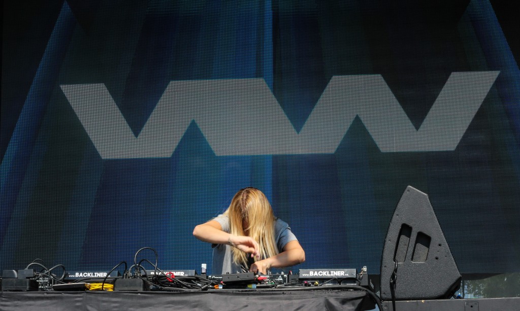 Alison Wonderland @ Time Festival 2015 shot by Kevin Gallant for FUXWITHIT